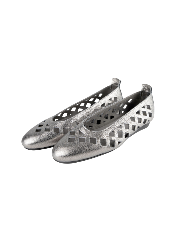 Lamdia ballerinas