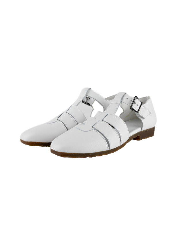 Sadyma sandals